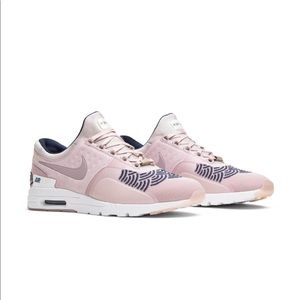 Wmns Nike Air Max Zero LOTC 'Tokyo' 6.5 US/37.5 EUR (847125-600)